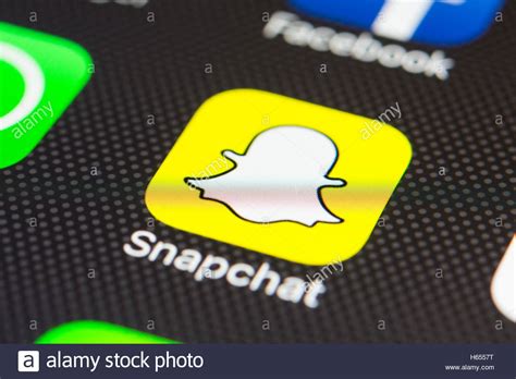 Snapchat logo 7